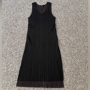 Issey Miyake Black Pleated Sleeveless Midi Dress